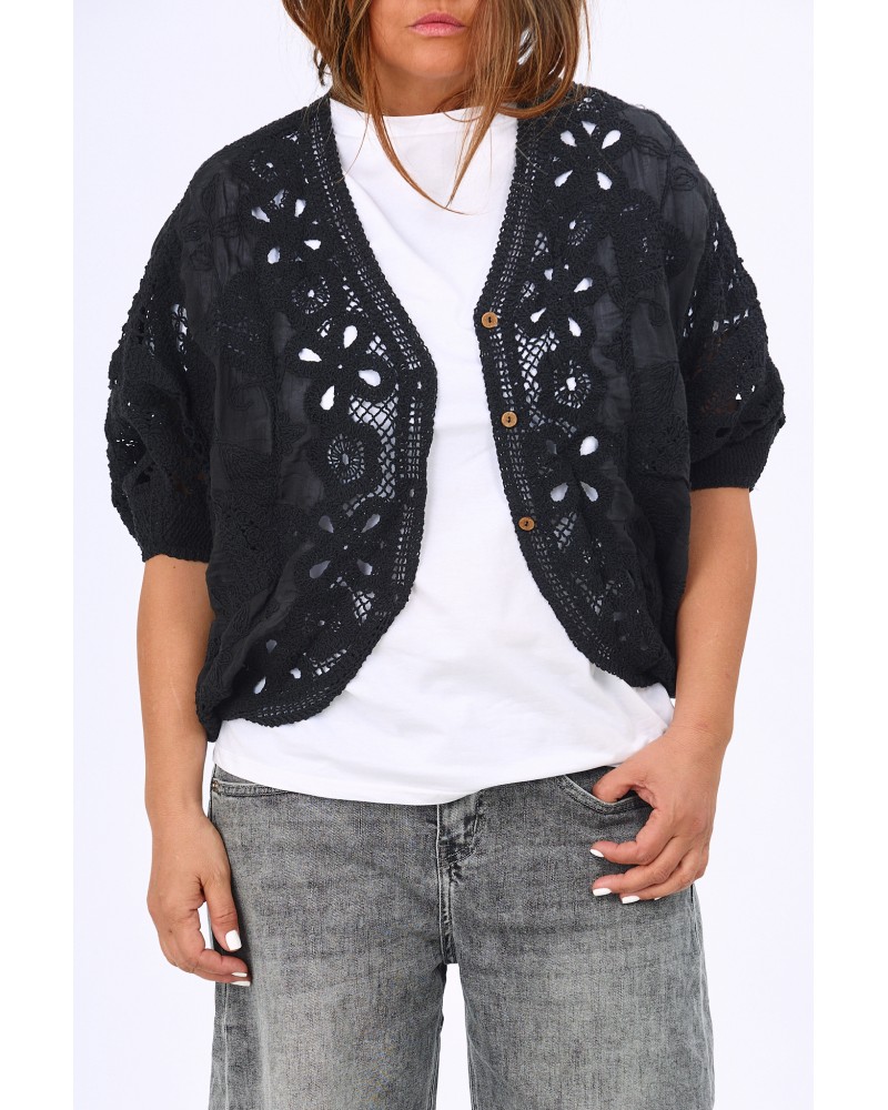 T-shirt ul alb este cu titlu de prezentare