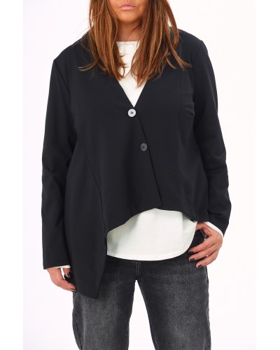 T-shirt ul alb este cu titlu de prezentare